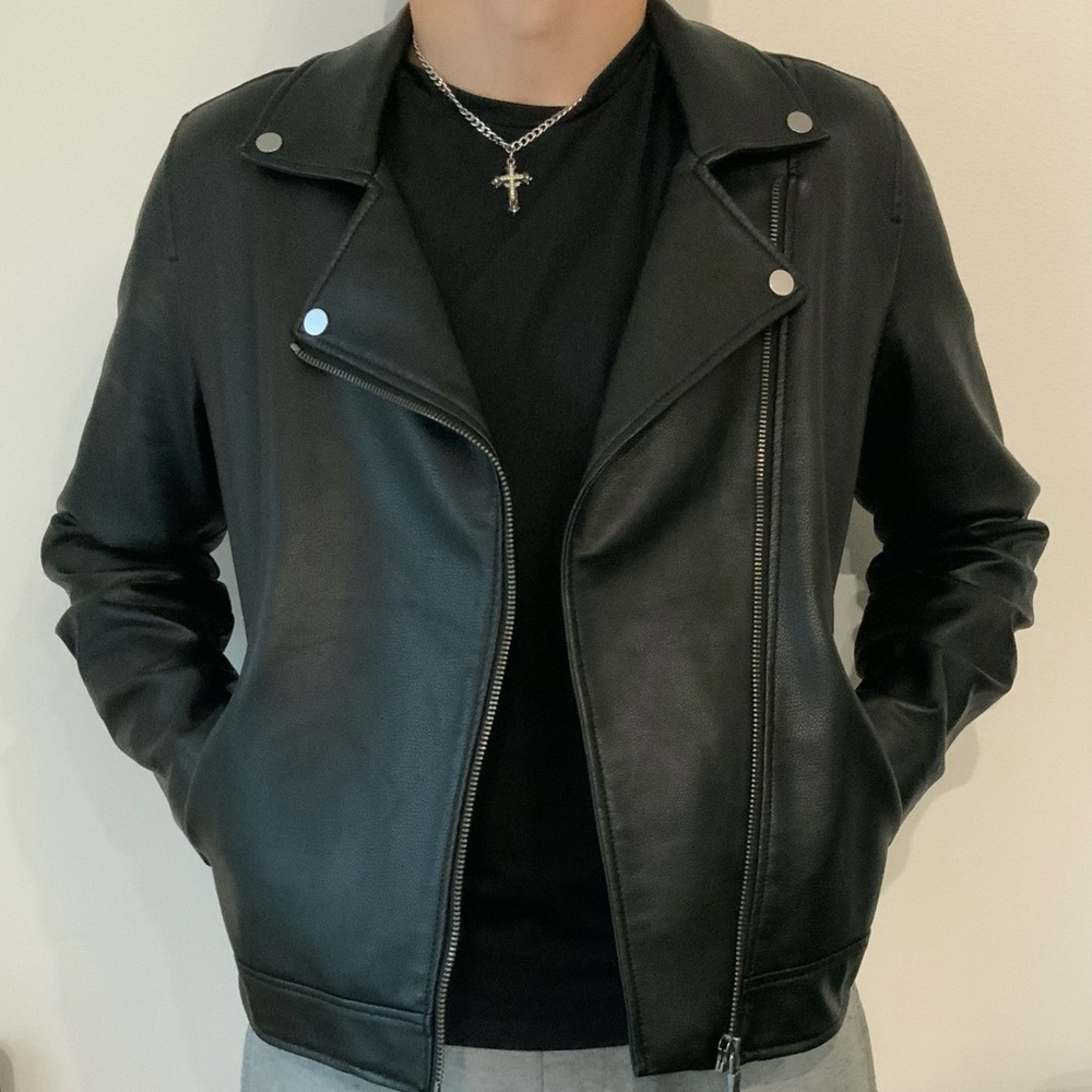 LOFT Tall Pebbled Faux Leather Moto Jacket - Picture 4 of 5